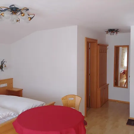 Bucherhof Обертиллиах